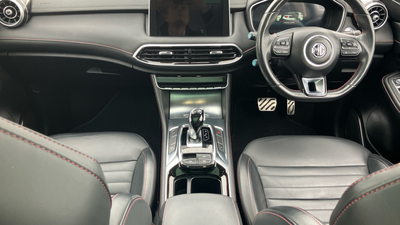 MG Hs 1.5 T-GDI PHEV Exclusive 5dr Auto Hatchback